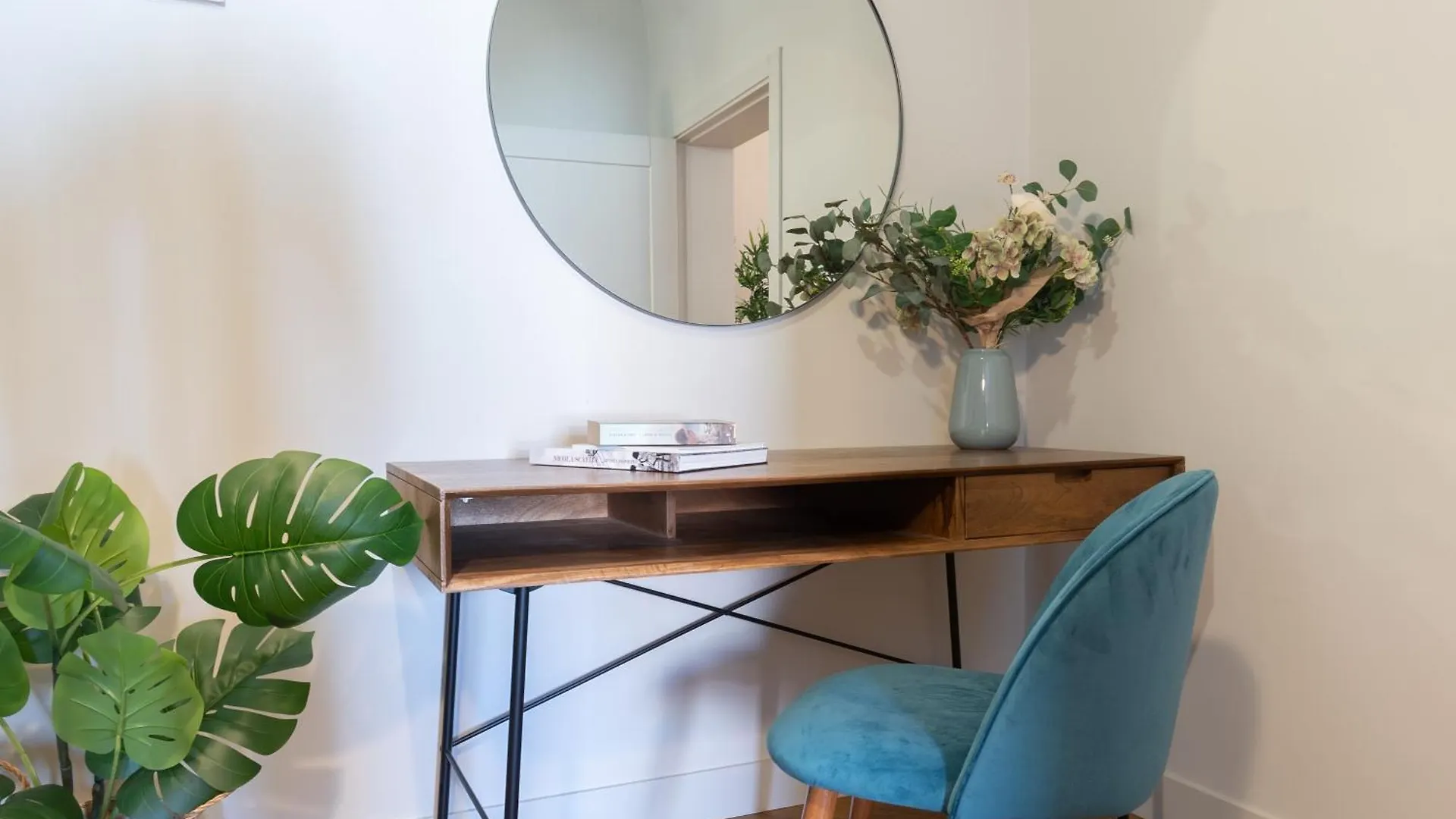 Mirone - Suite Apartments Catania Centro 0*,